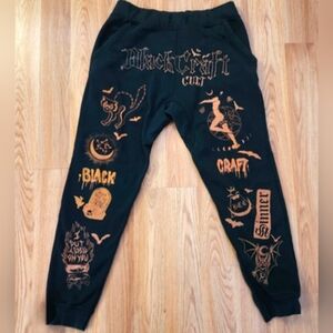 BLACKCRAFT IV HALLOWEEN EDITION JOGGERS BLACK & ORANGE SIZE APPROXIMATELY LARGE